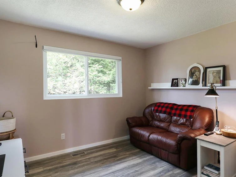 525 Nootka Street, Comox, BC, V9M 2L8 - 17