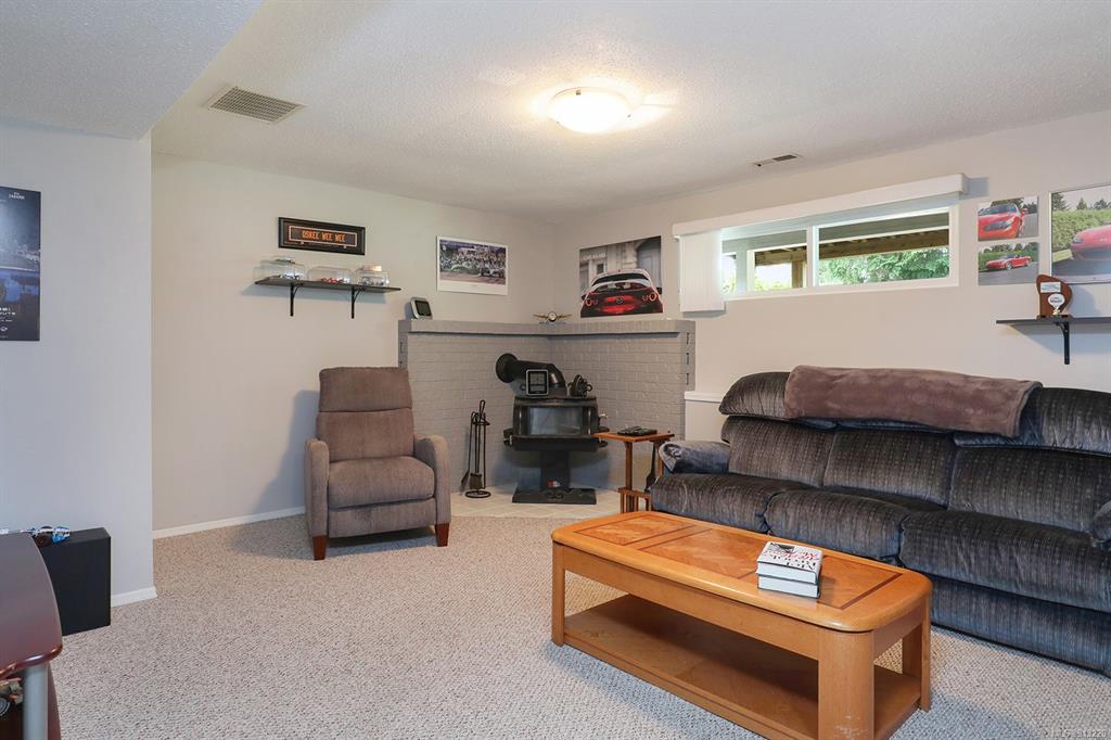 525 Nootka Street, Comox, BC, V9M 2L8 - 22