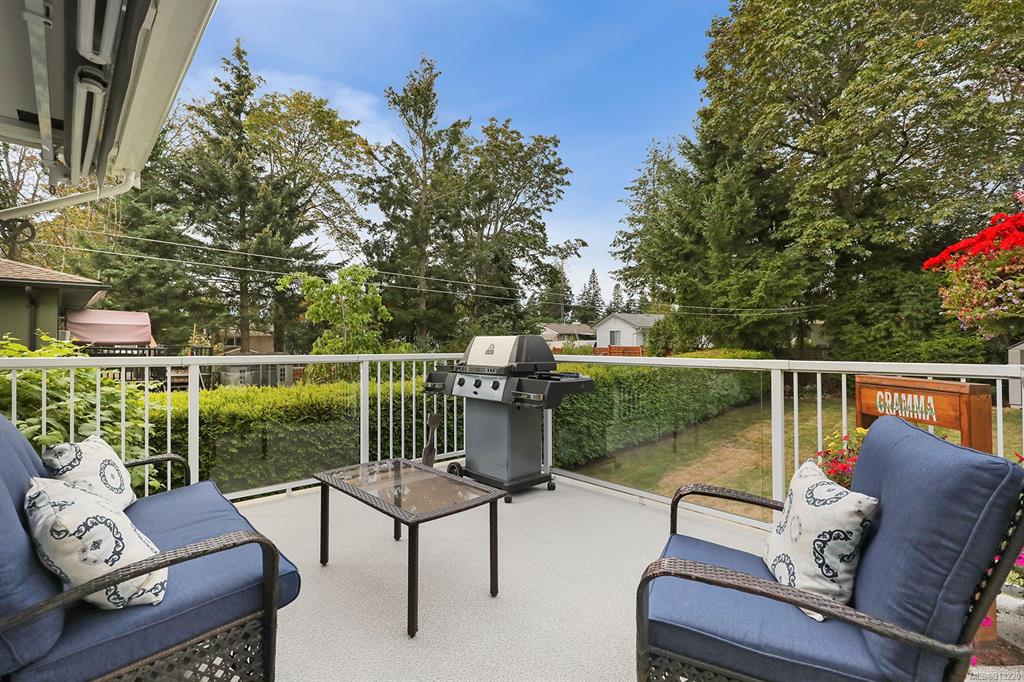 525 Nootka Street, Comox, BC, V9M 2L8 - 24