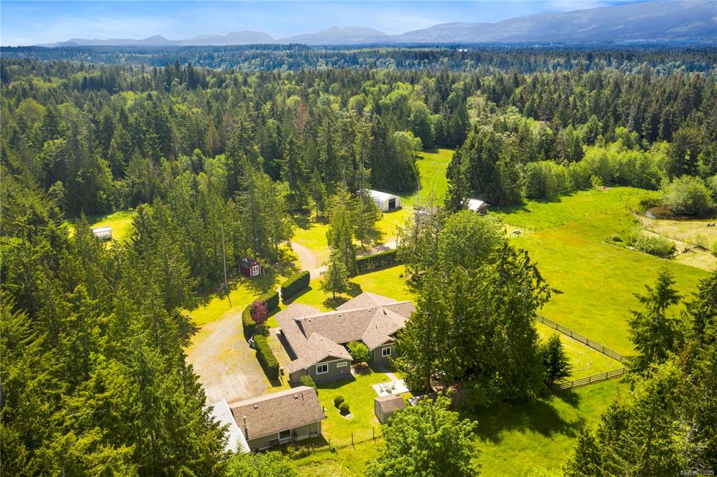 1616 Rodgers Road, Qualicum Beach, BC, V9K 2B2