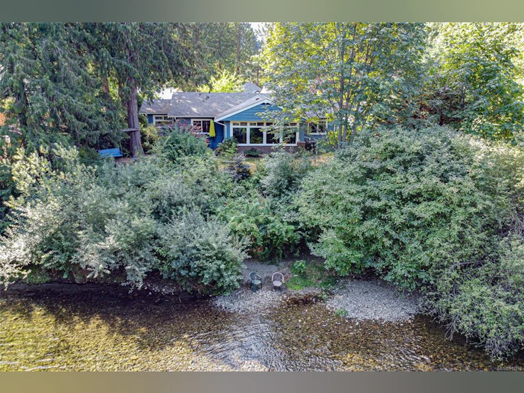 87 Nelson Road, Lake Cowichan, BC, V0R 2G0