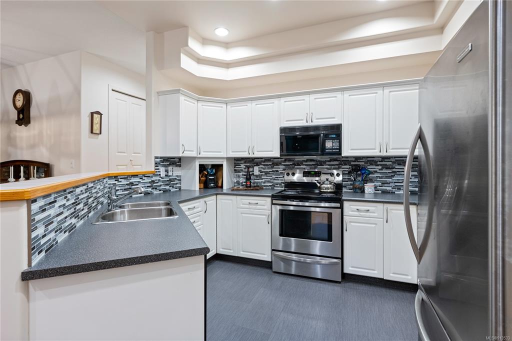 9808 Miracle Way, Youbou, BC, V0R 3E1 - 8