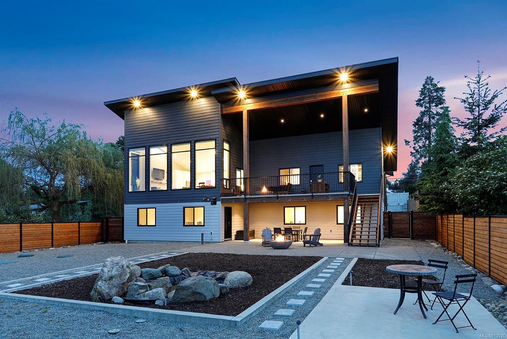 3944 S Island Highway, Courtenay, BC, V0R 2V0