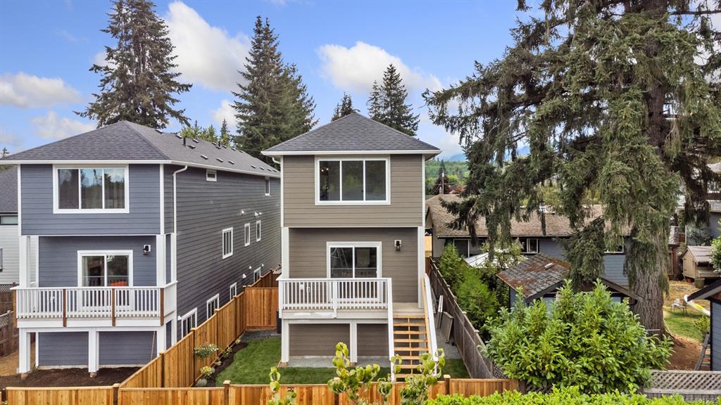 2828 Maryport Avenue, Cumberland, BC, V0R 1S0 - 41