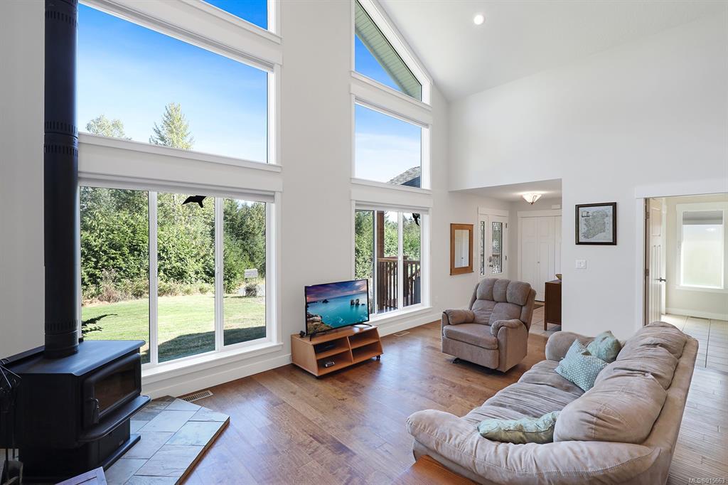 2780 Bradshaw Road, Qualicum Beach, BC, V9K 2L9 - 6