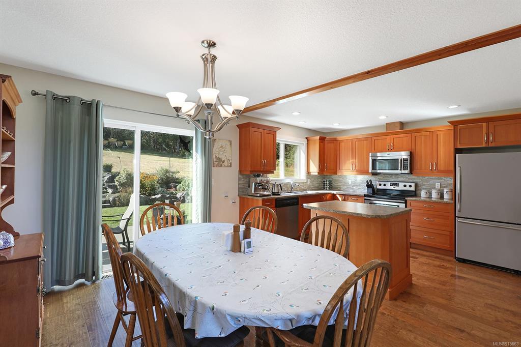 2780 Bradshaw Road, Qualicum Beach, BC, V9K 2L9 - 9