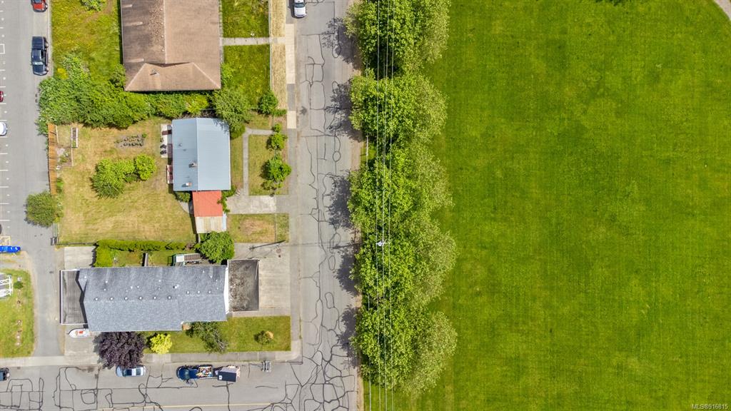663 6th Street, Courtenay, BC, V9N 1M7 - 4