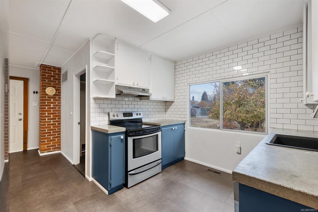 663 6th Street, Courtenay, BC, V9N 1M7 - 39