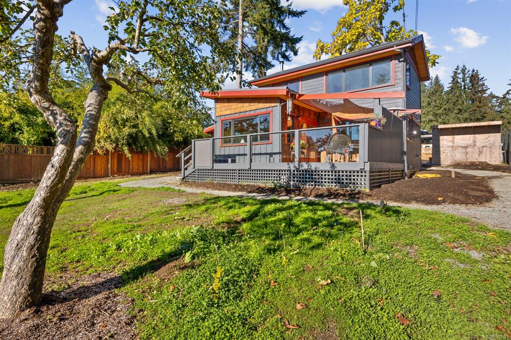 1304 Midden Road, Comox, BC, V9M 2R6