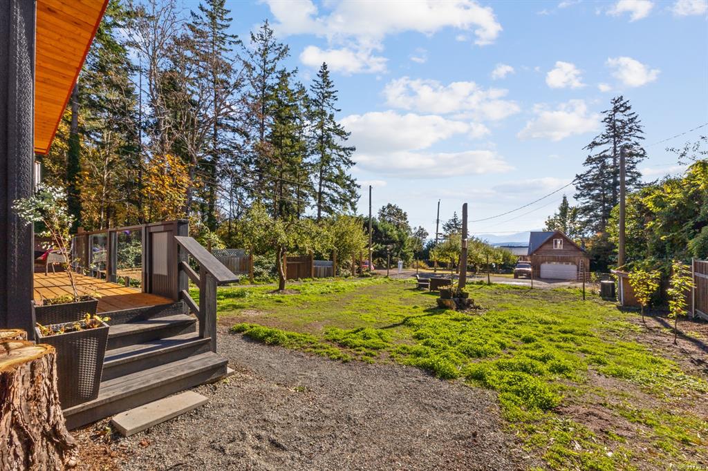 1304 Midden Road, Comox, BC, V9M 2R6 - 7