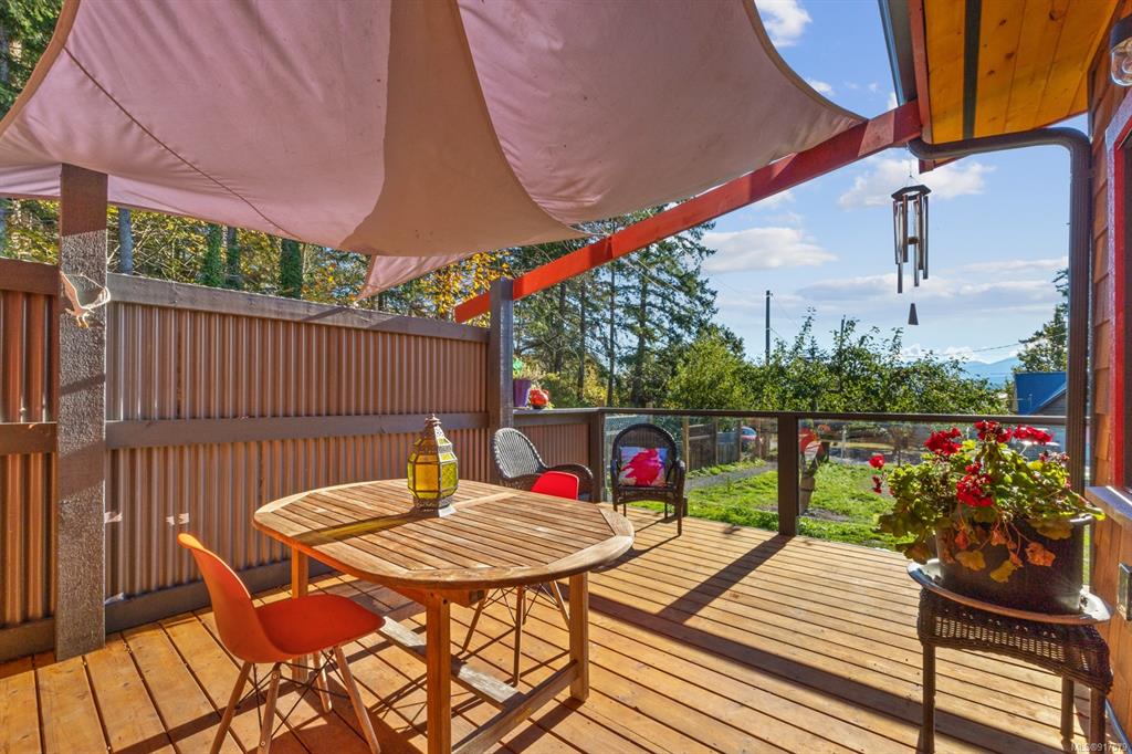 1304 Midden Road, Comox, BC, V9M 2R6 - 9