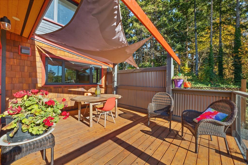 1304 Midden Road, Comox, BC, V9M 2R6 - 10