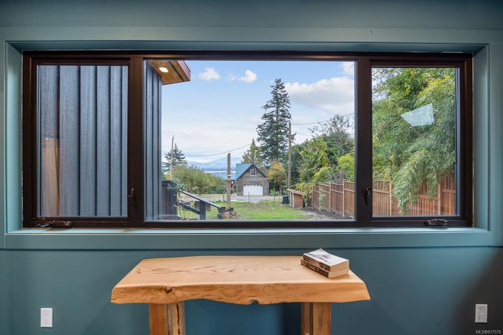 1304 Midden Road, Comox, BC, V9M 2R6 - 22