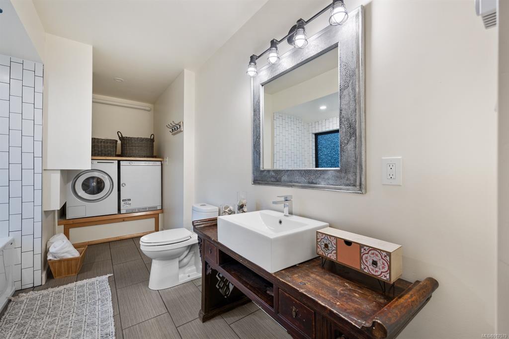 1304 Midden Road, Comox, BC, V9M 2R6 - 26
