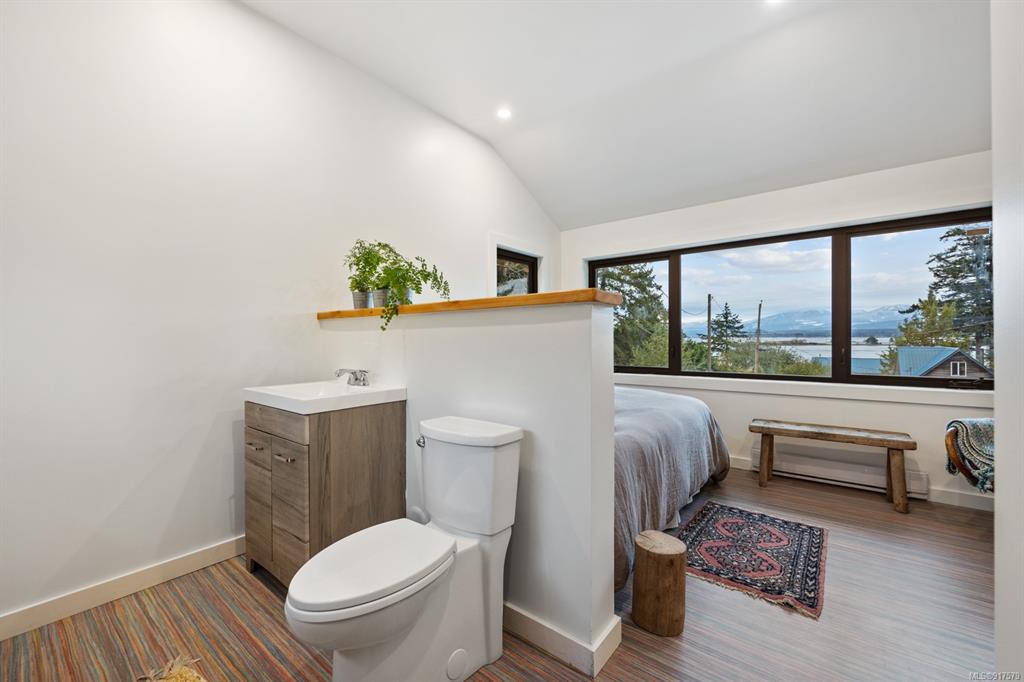 1304 Midden Road, Comox, BC, V9M 2R6 - 34