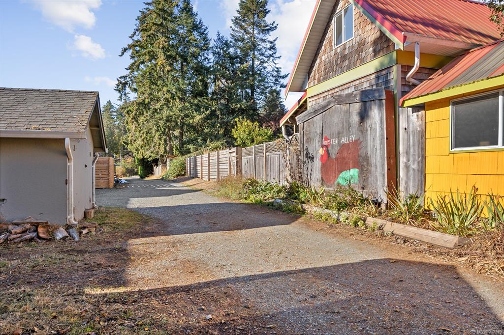 1304 Midden Road, Comox, BC, V9M 2R6 - 43