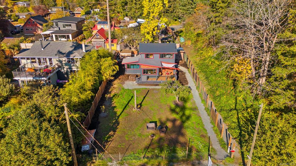 1304 Midden Road, Comox, BC, V9M 2R6 - 46