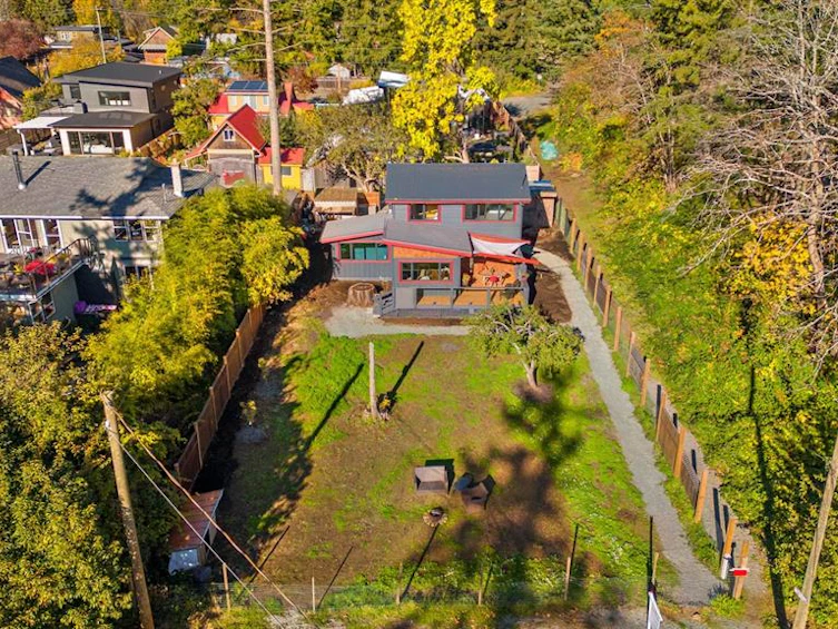 1304 Midden Road, Comox, BC, V9M 2R6 - 46