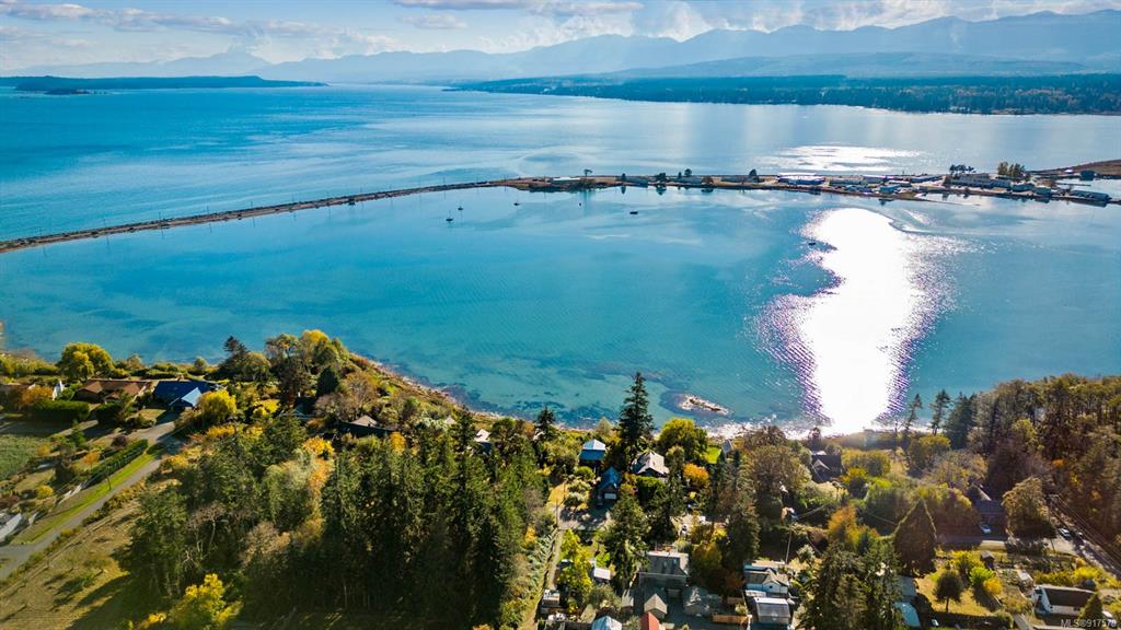 1304 Midden Road, Comox, BC, V9M 2R6 - 47