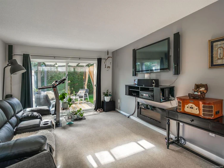 3-445 Gail Place, Nanaimo, BC, V9R 5W4 - 3
