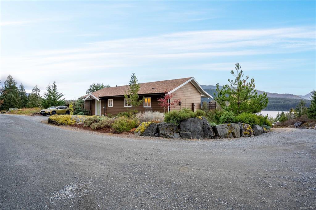 9232 Kestrel Drive, Lake Cowichan, BC, V0R 2G1