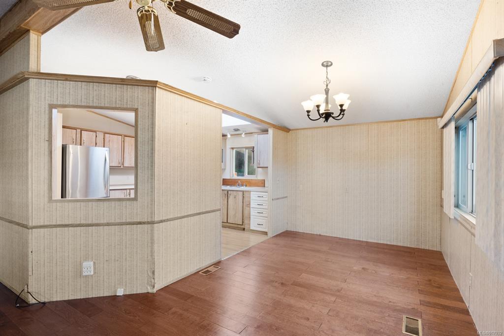 3090 Bood Road, Courtenay, BC, V9N 9L8 - 11