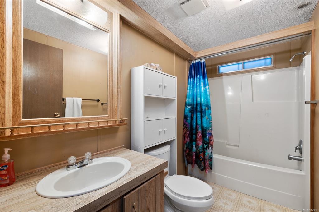3090 Bood Road, Courtenay, BC, V9N 9L8 - 20