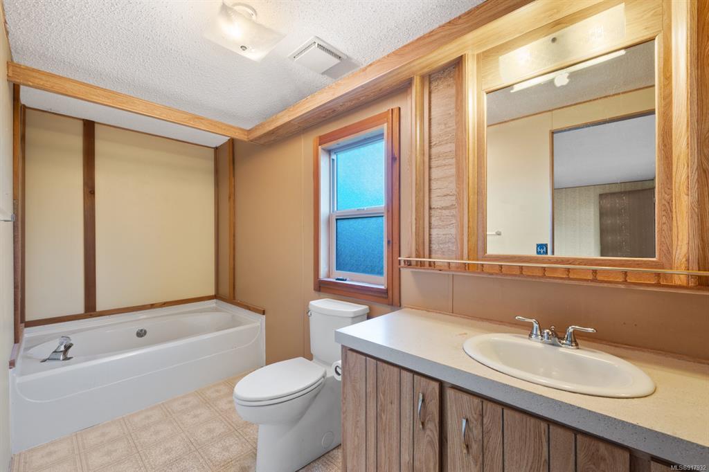 3090 Bood Road, Courtenay, BC, V9N 9L8 - 25
