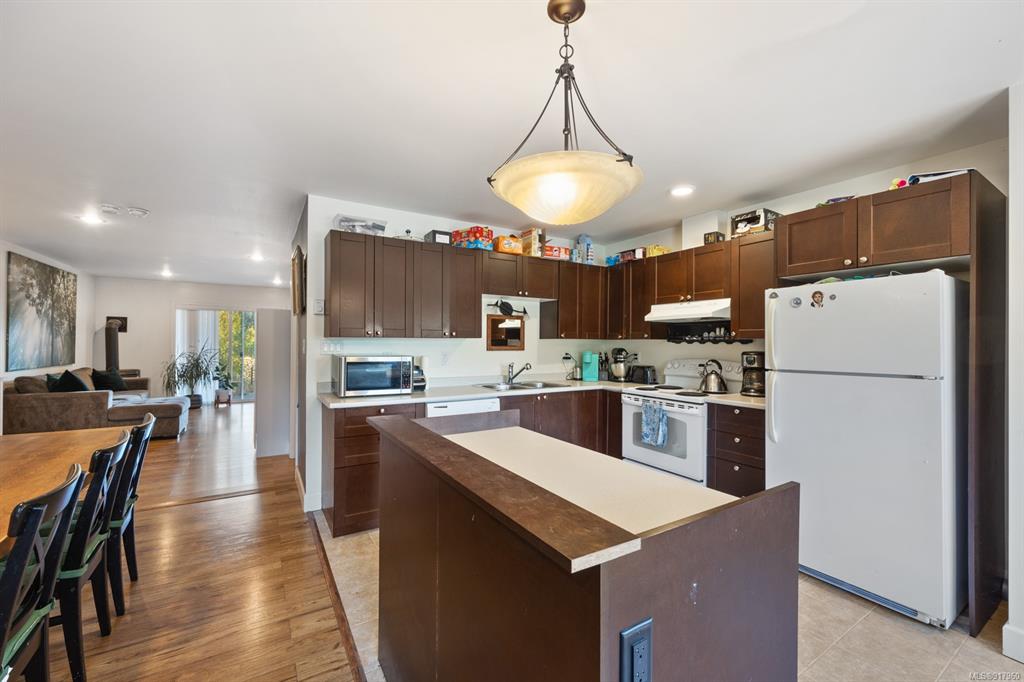 5140 Willis Way, Courtenay, BC, V9J 1L7 - 4