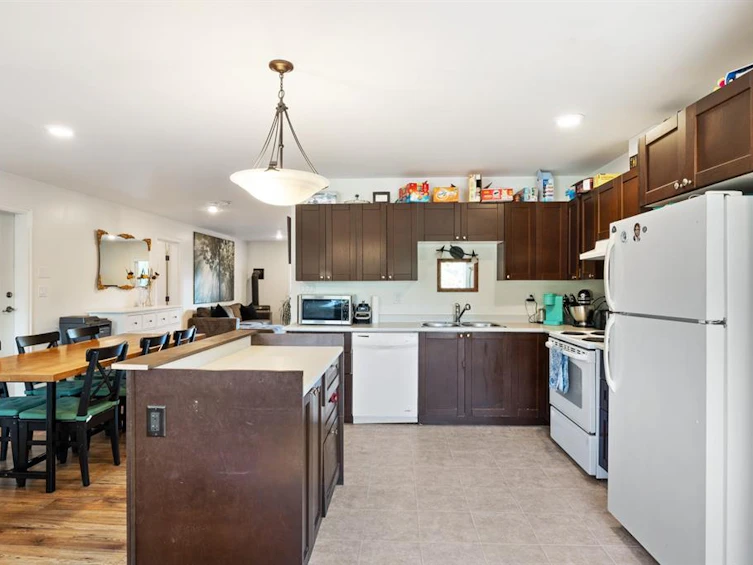 5140 Willis Way, Courtenay, BC, V9J 1L7 - 5