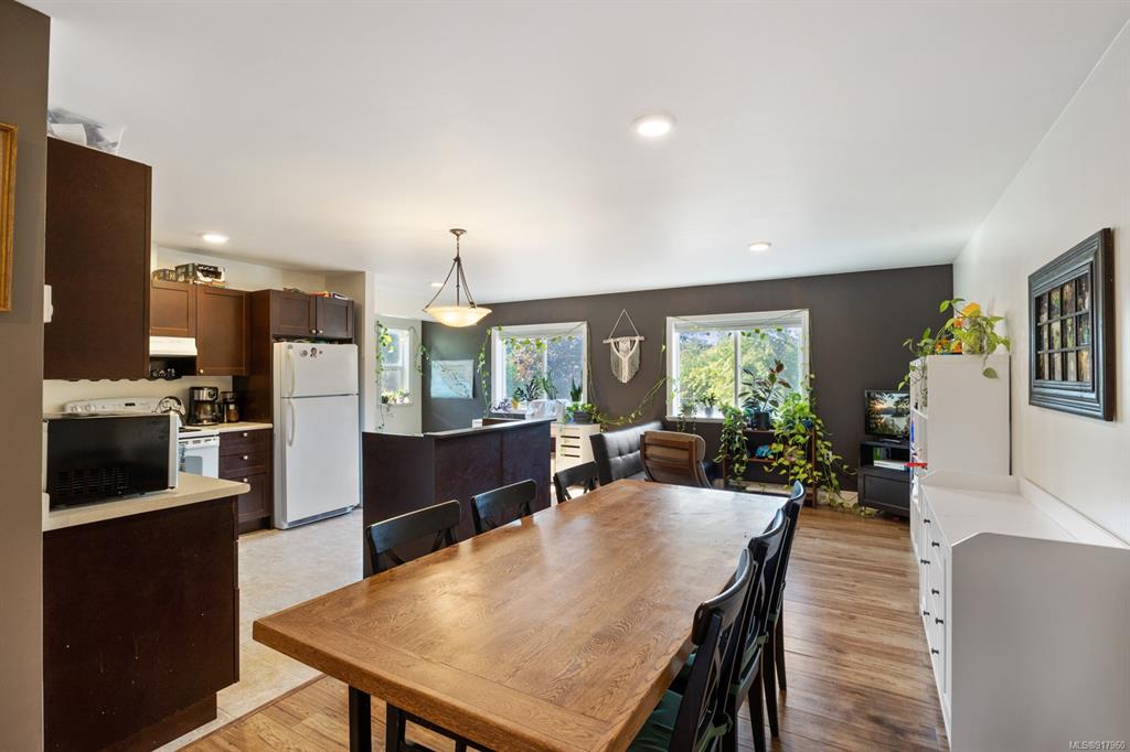 5140 Willis Way, Courtenay, BC, V9J 1L7 - 6