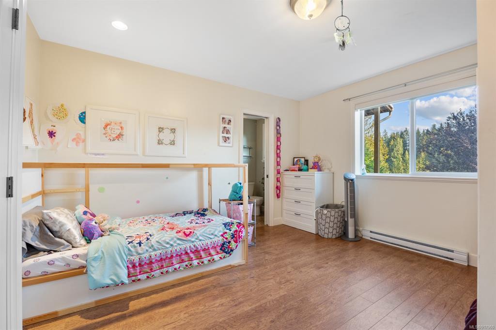 5140 Willis Way, Courtenay, BC, V9J 1L7 - 9