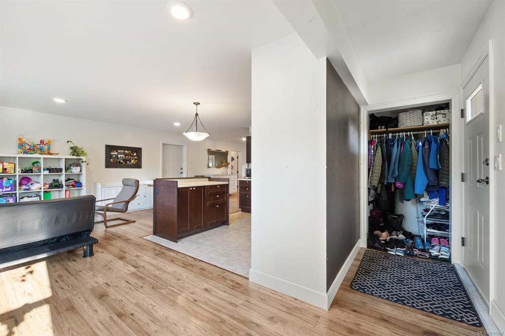 5140 Willis Way, Courtenay, BC, V9J 1L7 - 14