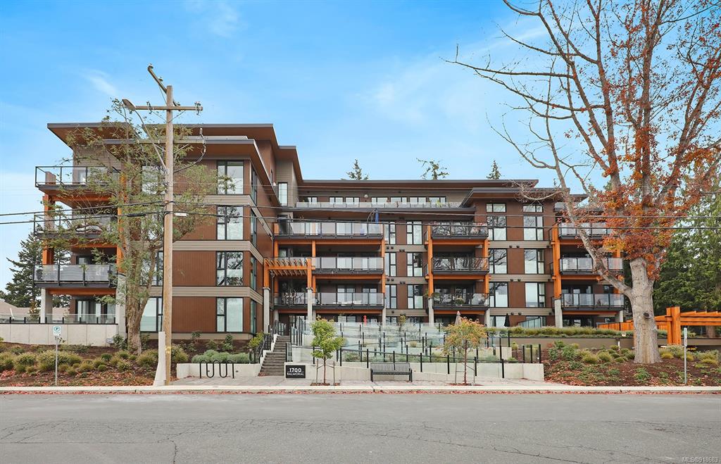 503-1700 Balmoral Avenue, Comox, BC, V9M 2N1 - 2