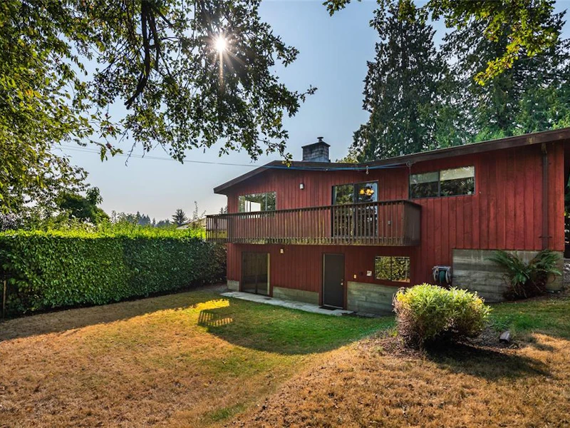 552 Weber Street, Nanaimo BC V9R 5R1