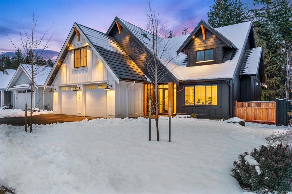 2441 Crown Isle Drive, Courtenay, BC, V9N 0E4