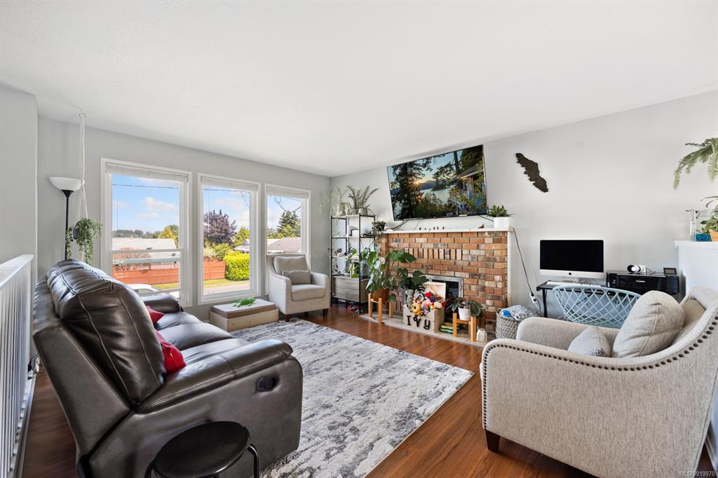 2555 Kilpatrick Avenue, Courtenay, BC, V9N 8K6 - 2