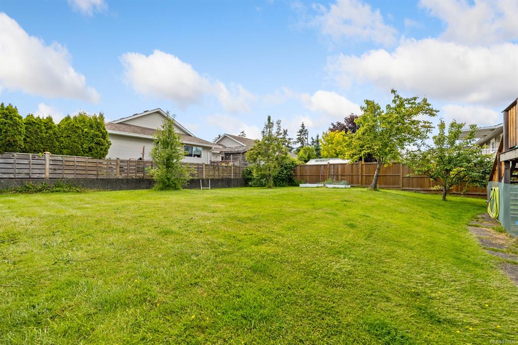 2555 Kilpatrick Avenue, Courtenay, BC, V9N 8K6 - 35