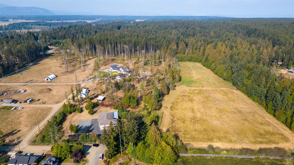 5140 Willis Way, Courtenay, BC, V9J 1L7 - 2