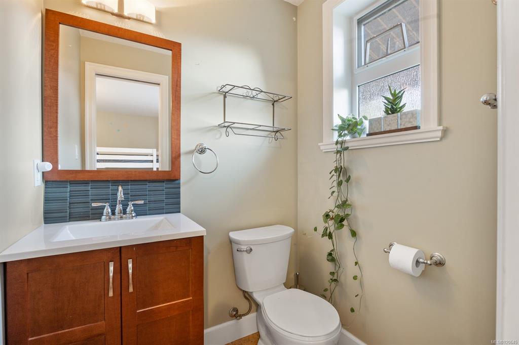 5140 Willis Way, Courtenay, BC, V9J 1L7 - 11