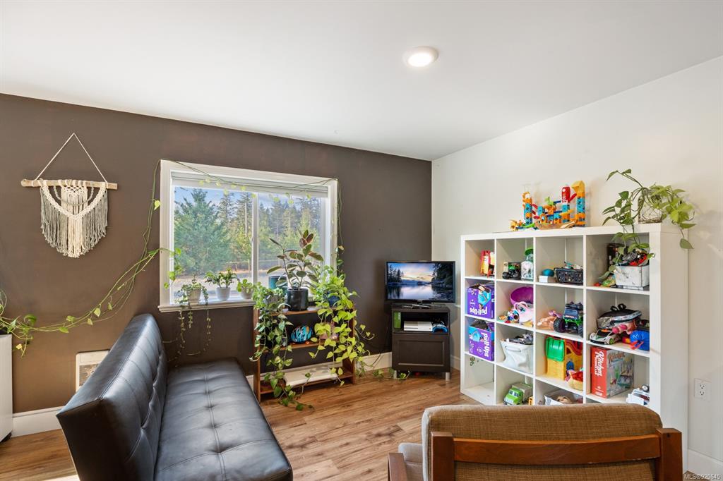 5140 Willis Way, Courtenay, BC, V9J 1L7 - 16