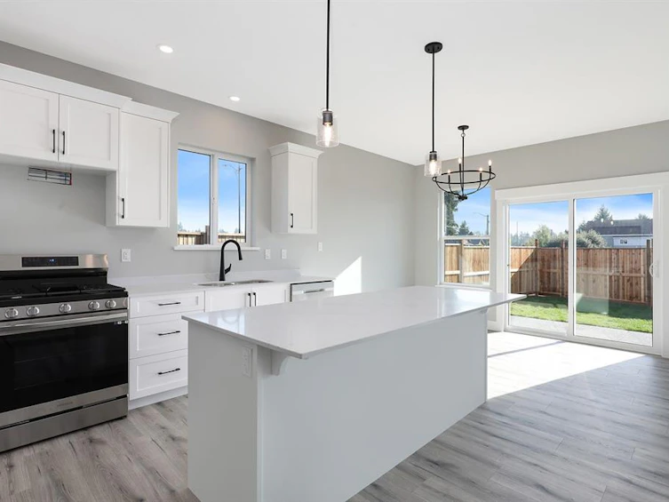 2721 Maple Street, Cumberland, BC, V0R 1S0 - 13