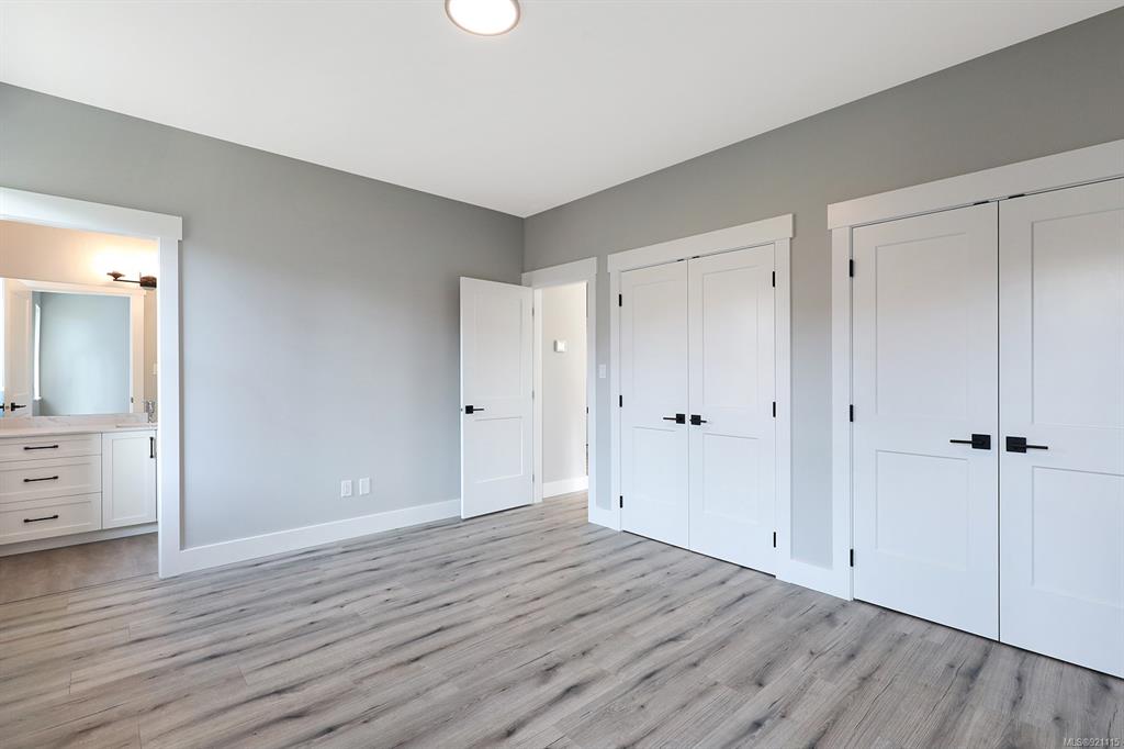2721 Maple Street, Cumberland, BC, V0R 1S0 - 16