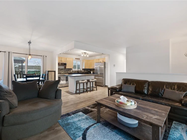 2450 Grant Avenue, Courtenay, BC, V9N 7M3 - 11