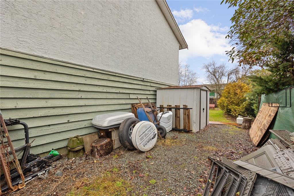 2450 Grant Avenue, Courtenay, BC, V9N 7M3 - 33