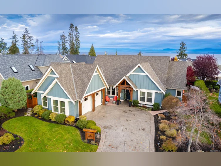 841 Bluffs Drive, Qualicum Beach, BC, V9K 0A2