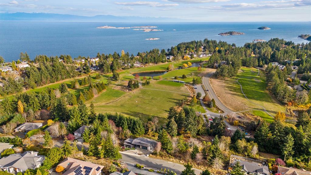 3579 Collingwood Drive, Fairwinds, BC, V9P 9G4 - 40