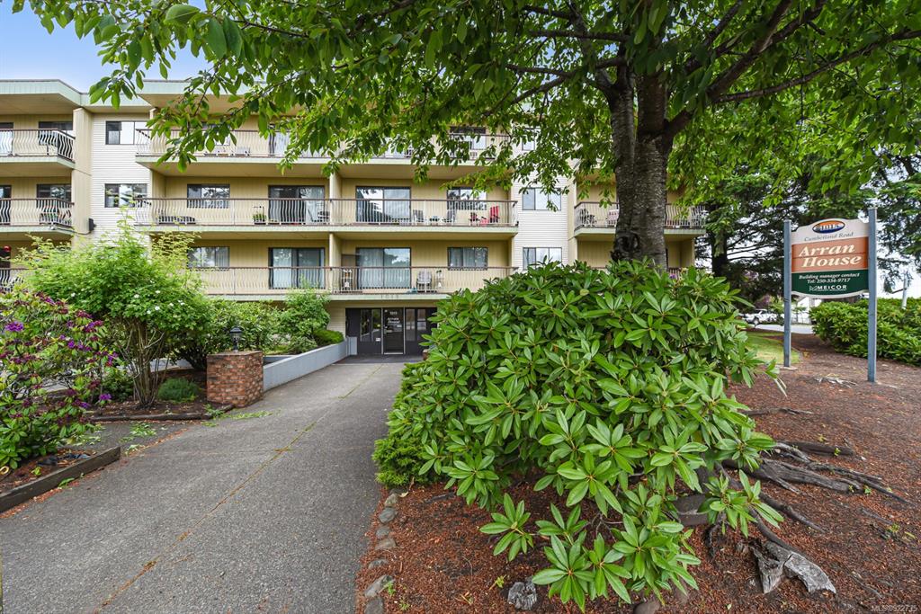 2021015 Cumberland Road, Courtenay, BC, Apt/Condo For Sale REW