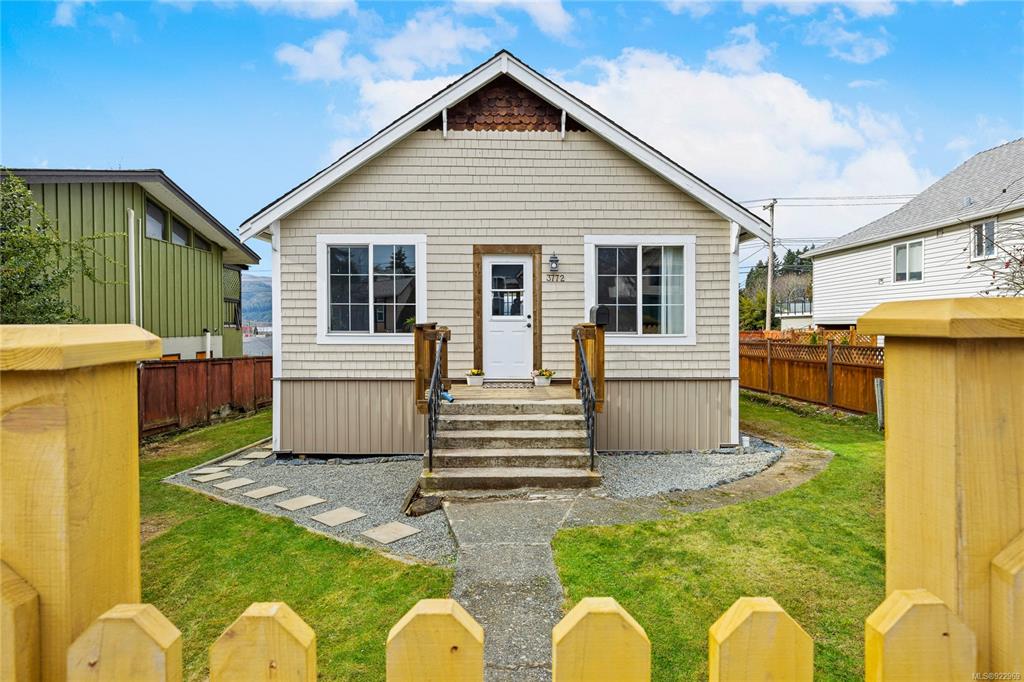 3772 6th Avenue, Port Alberni, BC, V9Y 4M1