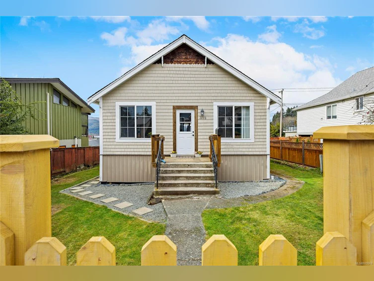3772 6th Avenue, Port Alberni, BC, V9Y 4M1